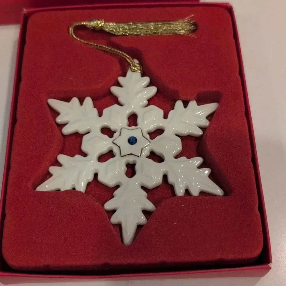 Lenox Gemmed Porcelain Snowflake Christmas Collectible Ornament Made in USA